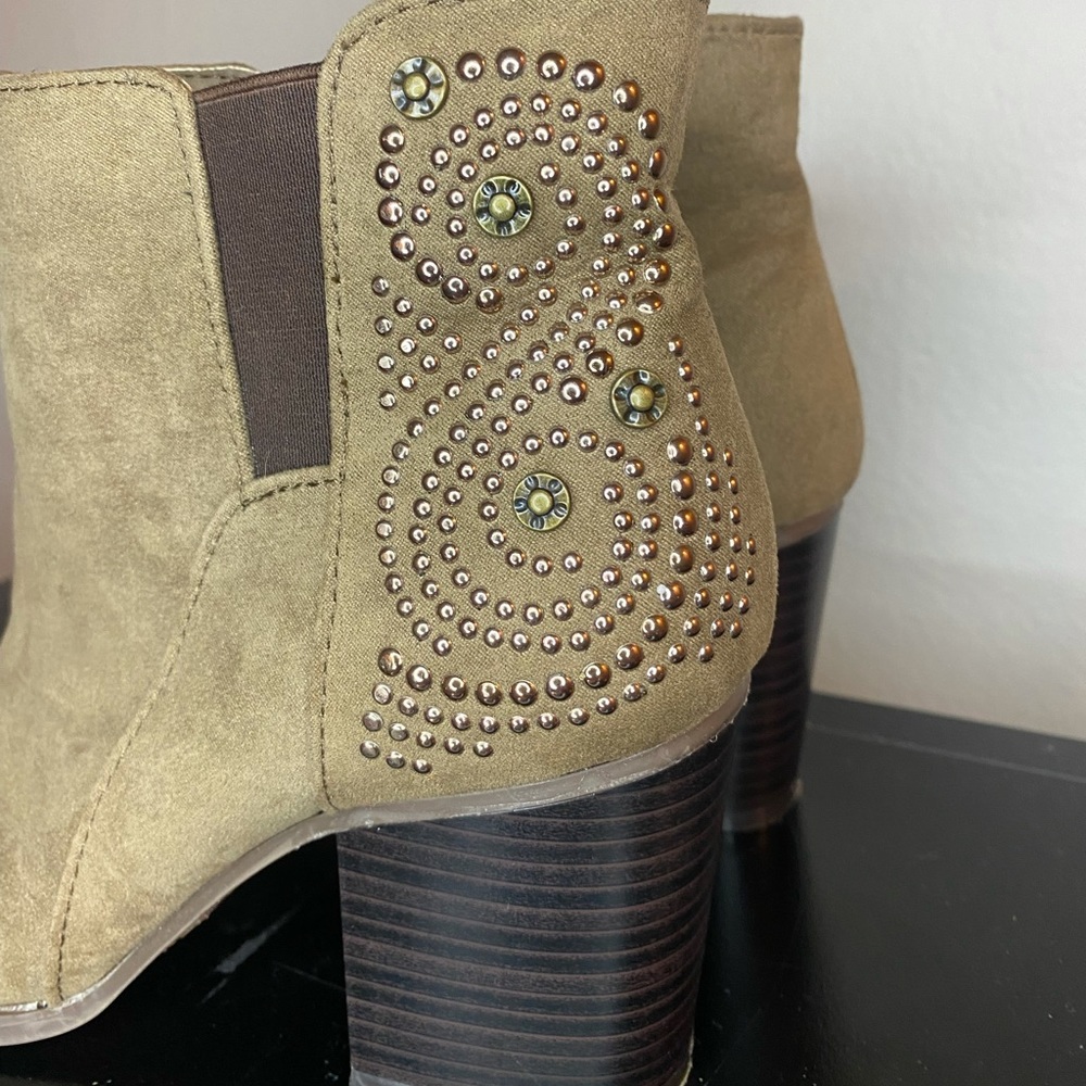 Qupid Booties - image 5